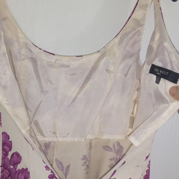 Purple and Cream Floral Midi Dress Size 2 - Picture 9 of 10